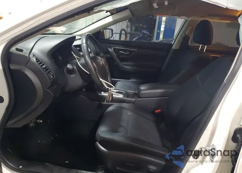 2018 Nissan Altima 2.5 z USA, uszkodzony, nr VIN 1N4AL3AP5JC249201